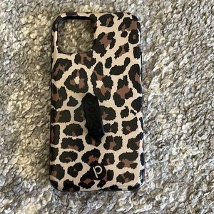 Leopard iPhone 11 Pro Loopy Case
